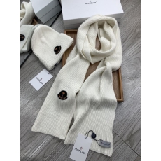 Moncler Caps Scarfs